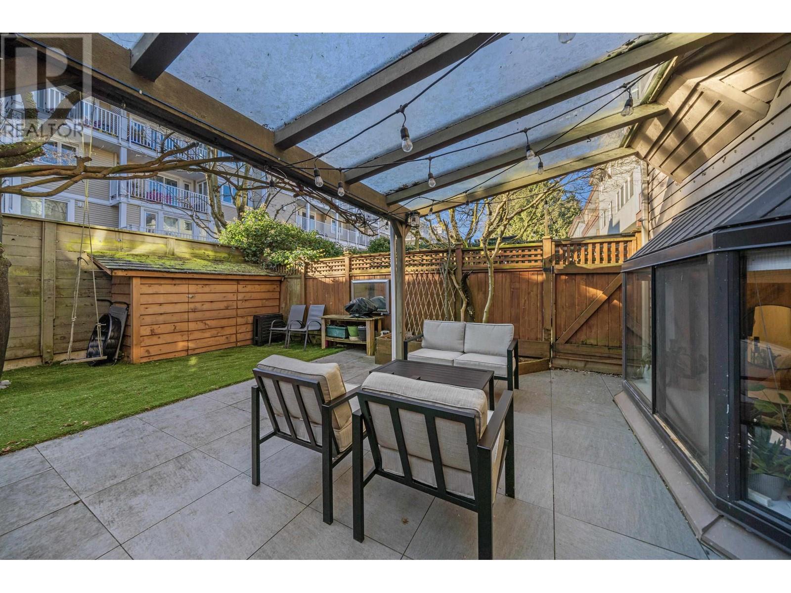 Listing Picture 26 of 33 : 104 1922 W 7TH AVENUE, Vancouver / 溫哥華 - 魯藝地產 Yvonne Lu Group - MLS Medallion Club Member