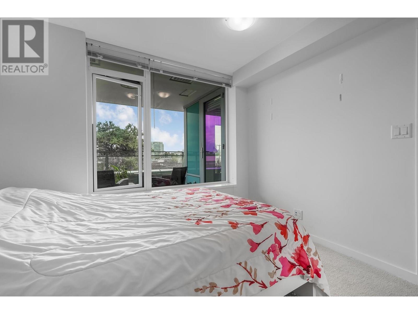 Listing Picture 14 of 32 : 304 5619 CEDARBRIDGE WAY, Richmond / 烈治文 - 魯藝地產 Yvonne Lu Group - MLS Medallion Club Member