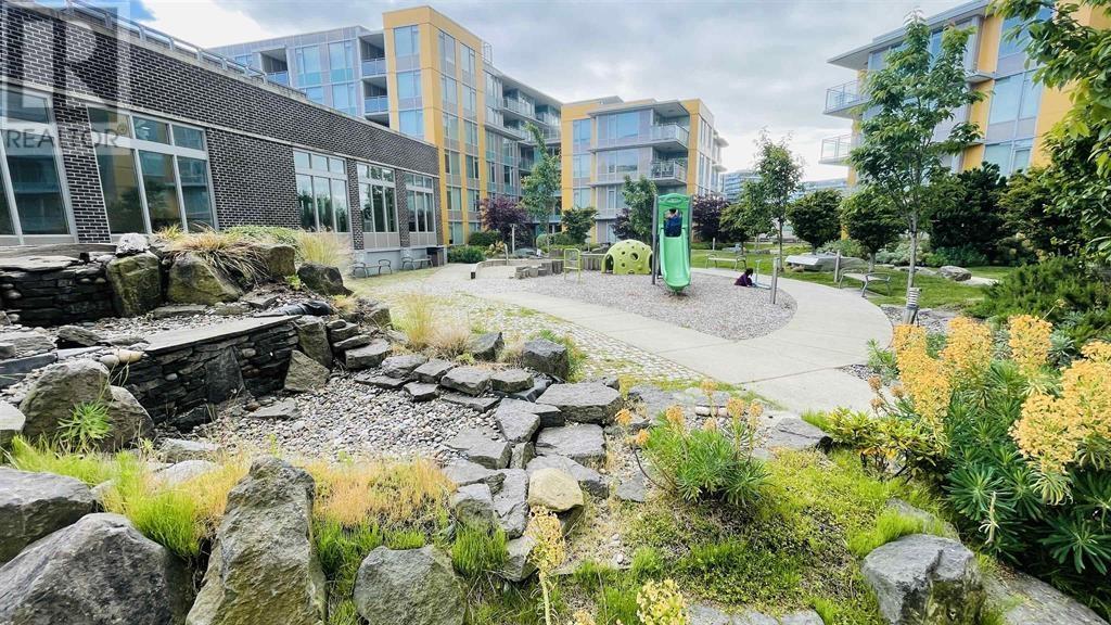Listing Picture 28 of 32 : 304 5619 CEDARBRIDGE WAY, Richmond / 烈治文 - 魯藝地產 Yvonne Lu Group - MLS Medallion Club Member