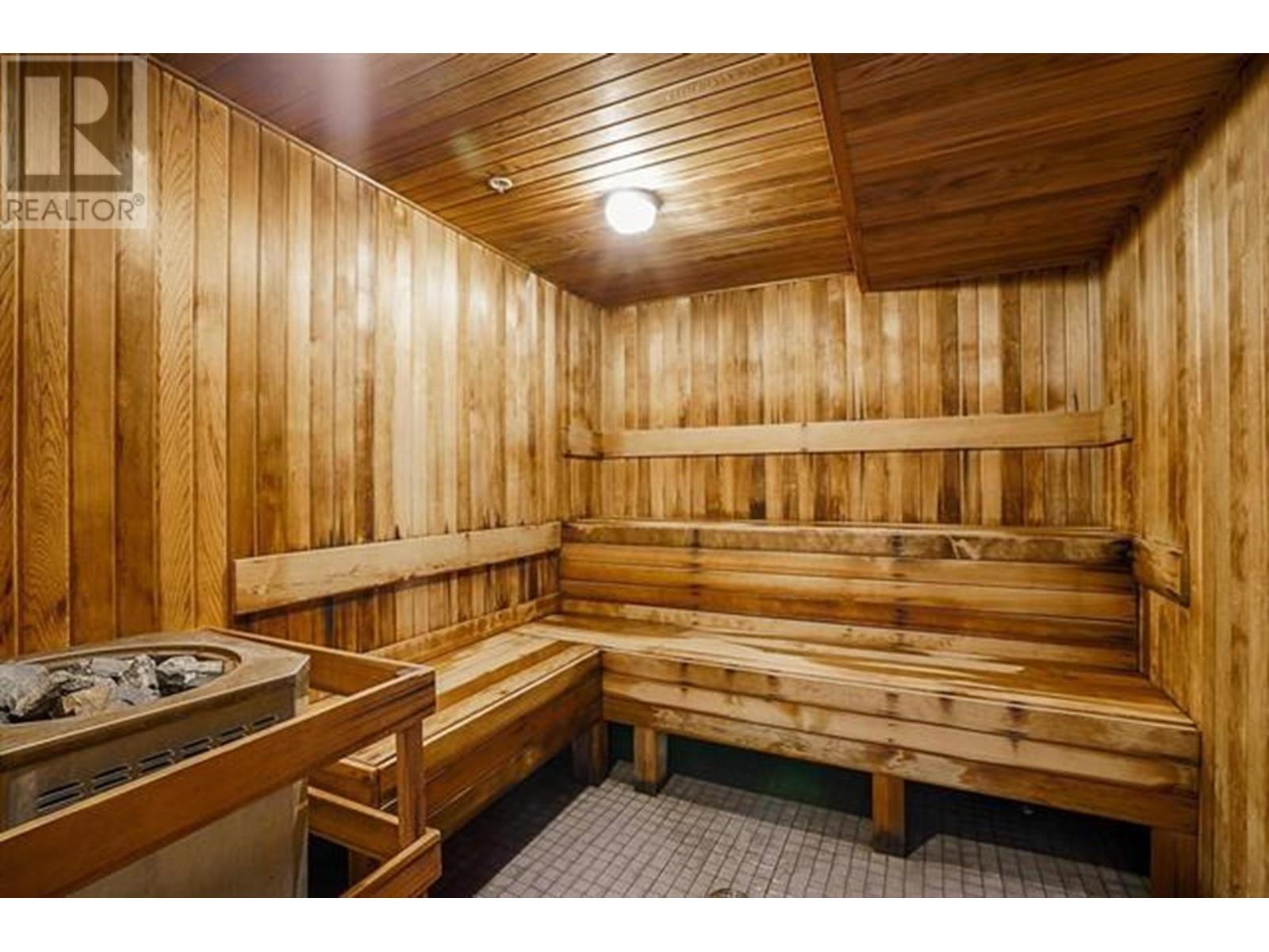 Listing Picture 22 of 28 : 1603 33 SMITHE STREET, Vancouver / 溫哥華 - 魯藝地產 Yvonne Lu Group - MLS Medallion Club Member