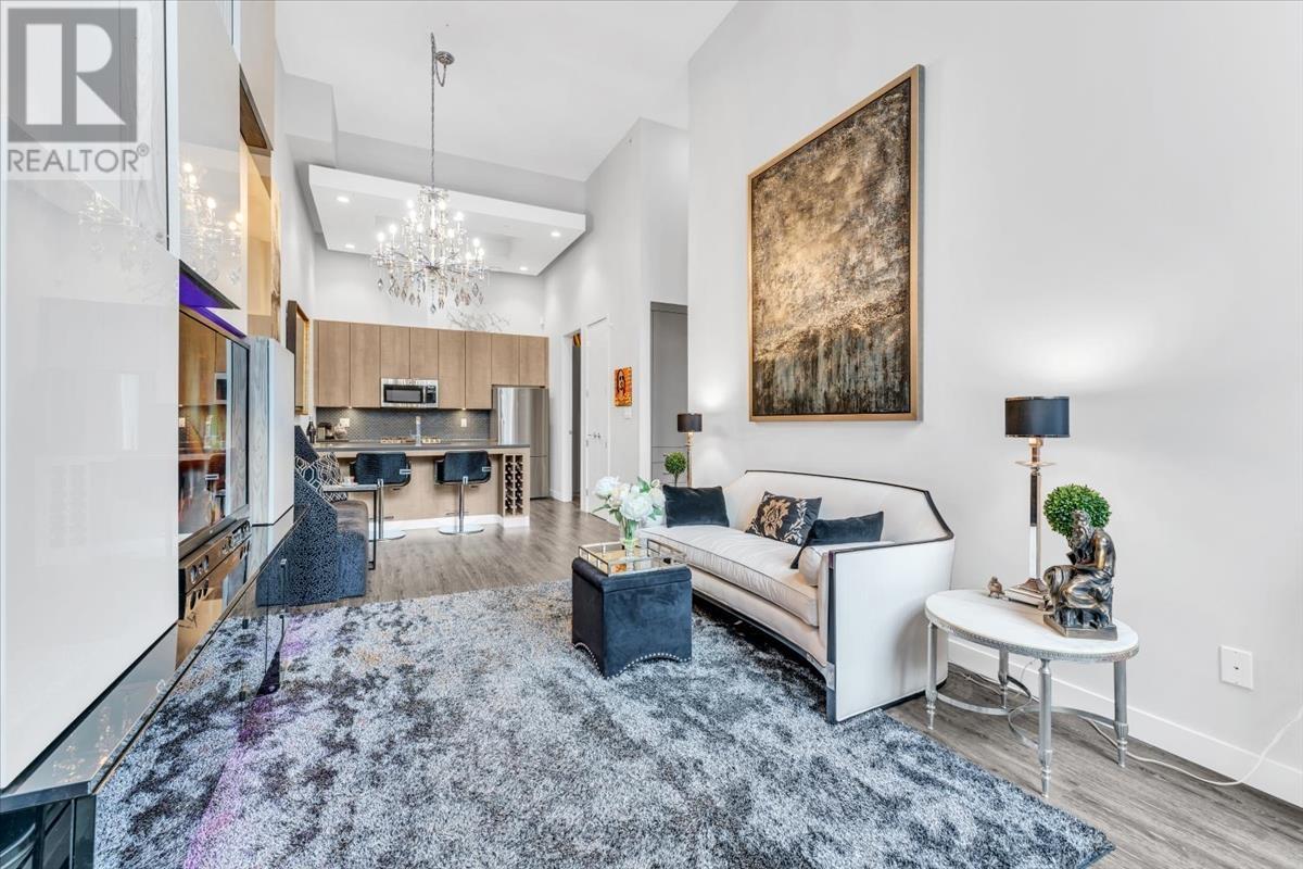 1762 Ontario Street, Vancouver, British Columbia V5T 0G2 - Photo 3 - R2936573