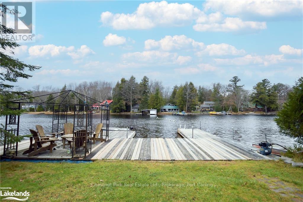 30 Mcvittie Island, Bracebridge, Ontario  P1L 1W4 - Photo 2 - X10439680