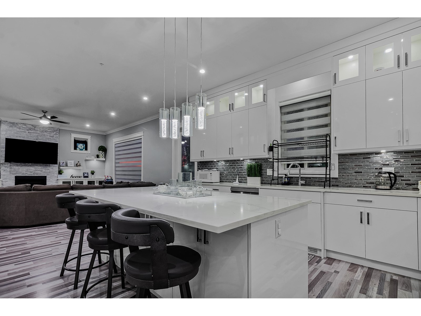 33945 Tooley Place, Mission, British Columbia  V2V 0G5 - Photo 16 - R2959950