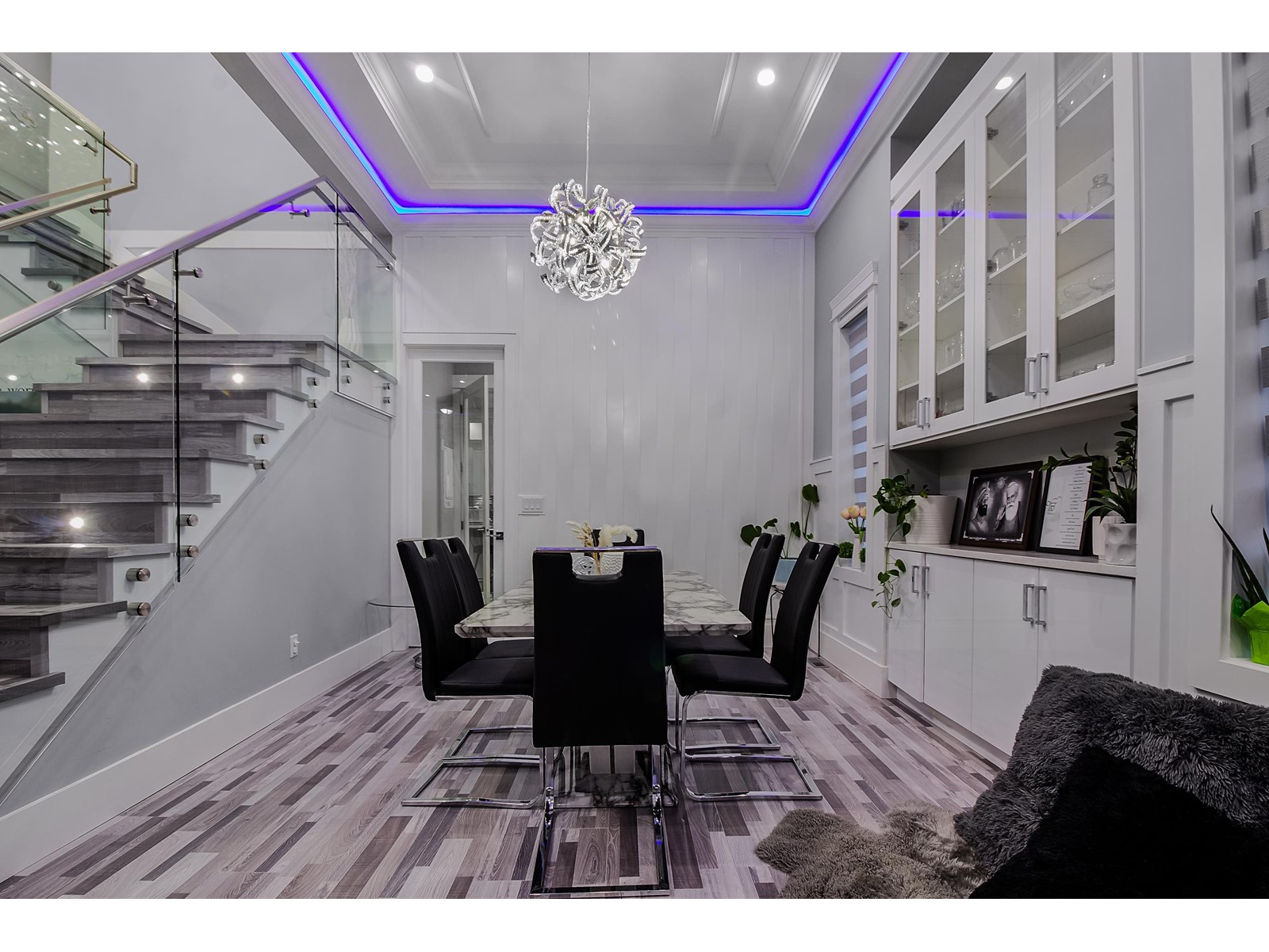 33945 Tooley Place, Mission, British Columbia  V2V 0G5 - Photo 6 - R2959950