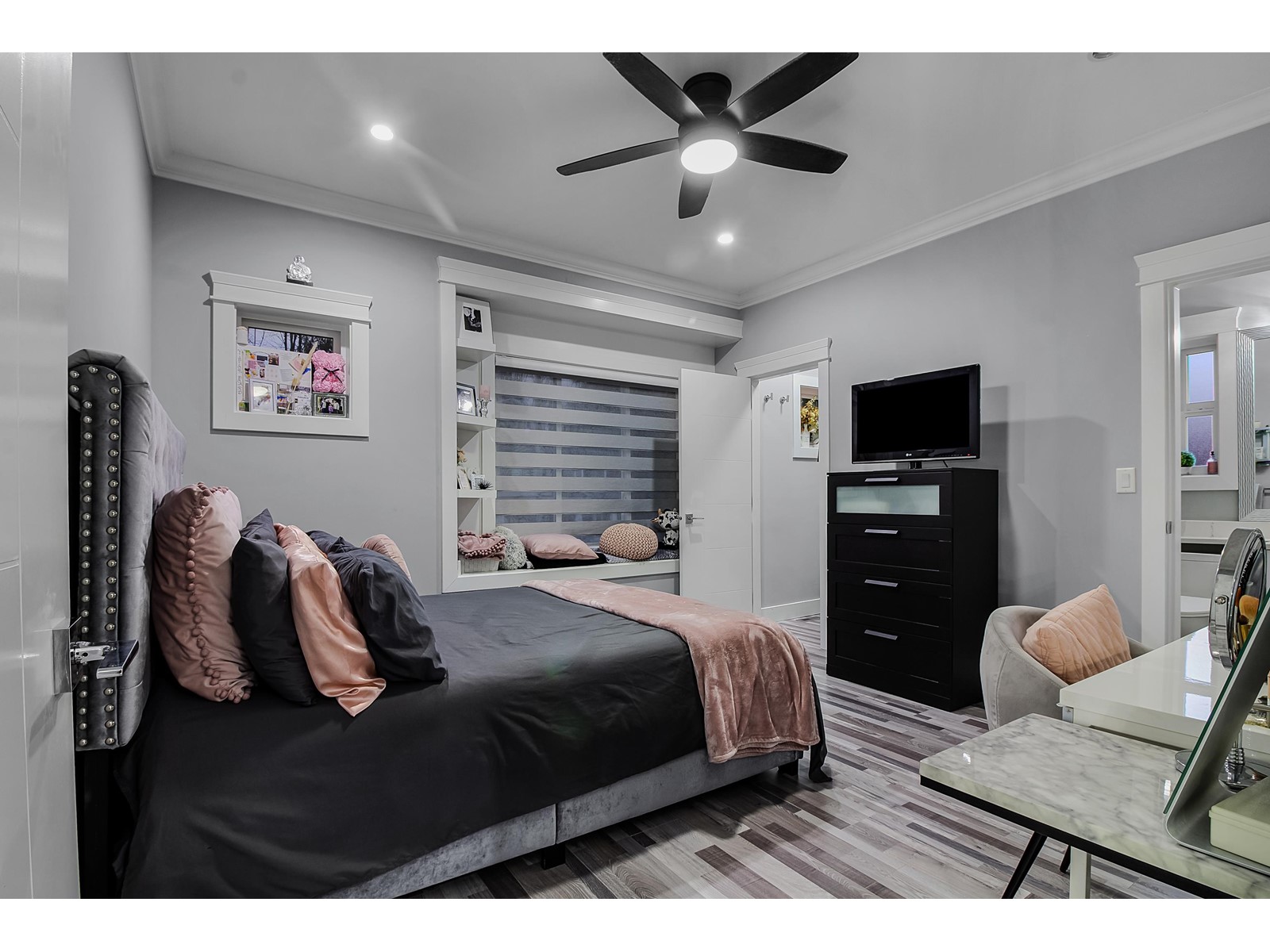 33945 Tooley Place, Mission, British Columbia  V2V 0G5 - Photo 20 - R2959950