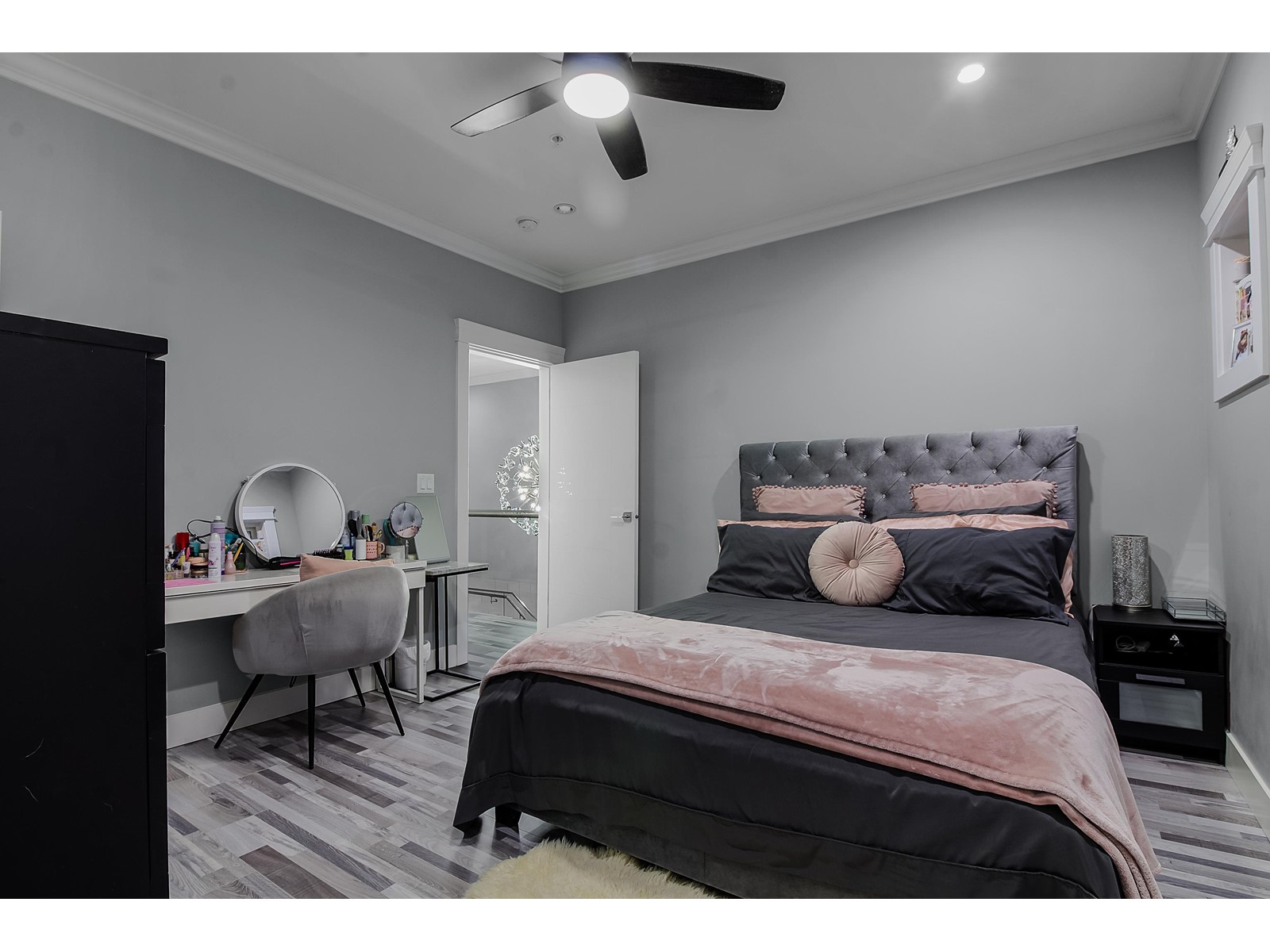33945 Tooley Place, Mission, British Columbia  V2V 0G5 - Photo 21 - R2959950