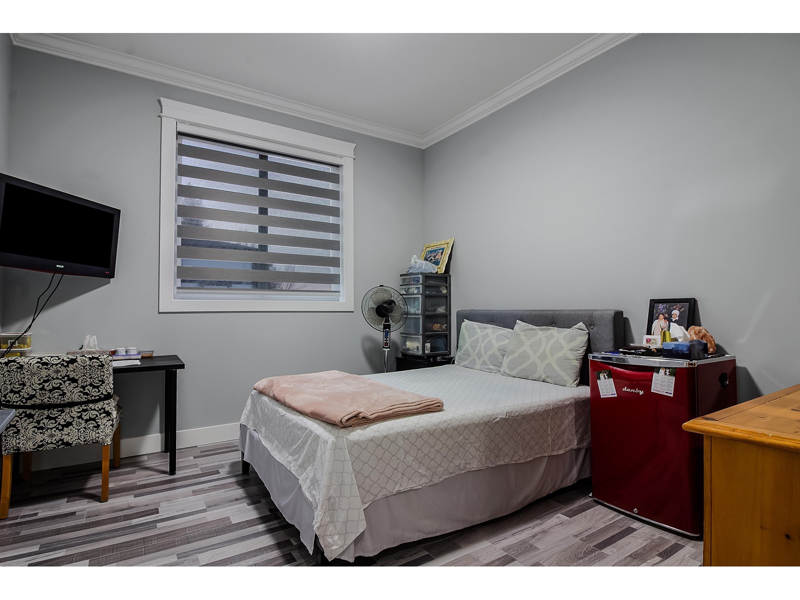 33945 Tooley Place, Mission, British Columbia  V2V 0G5 - Photo 8 - R2959950