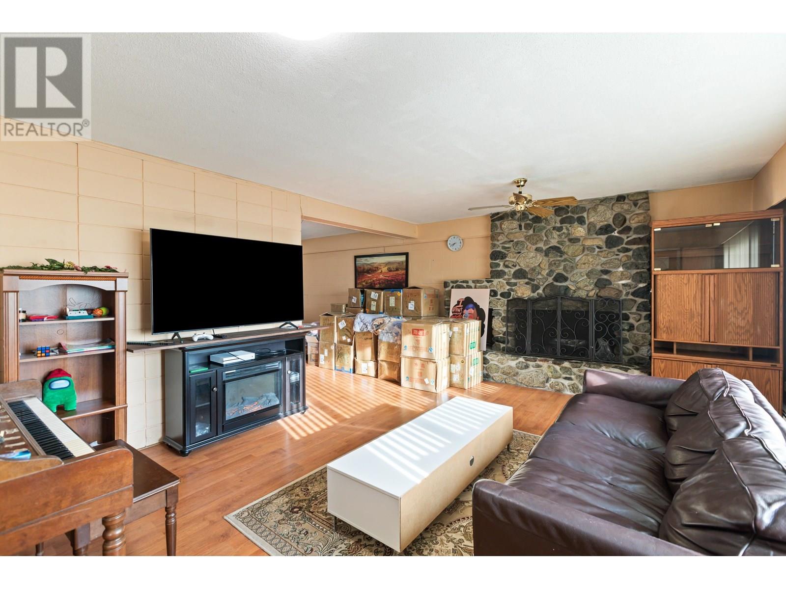 9370 263 Street, Maple Ridge, British Columbia  V2W 1K3 - Photo 35 - R2955343