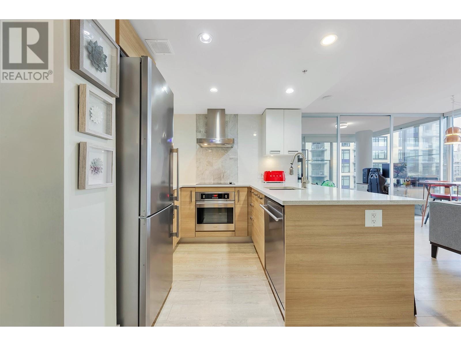 807 1783 Manitoba Street, Vancouver, British Columbia  V5Y 0K1 - Photo 3 - R2960233