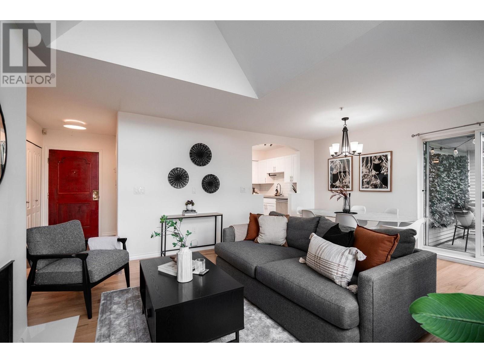 PH1 1915 E GEORGIA STREET