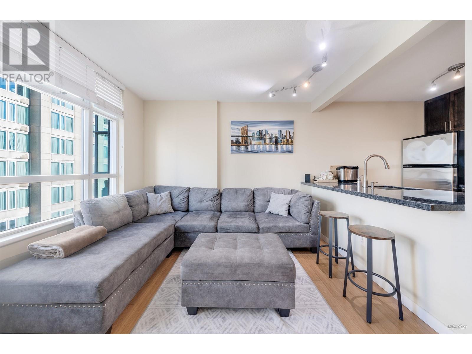 706 438 Seymour Street, Vancouver, British Columbia  V6B 6H4 - Photo 2 - R2960184