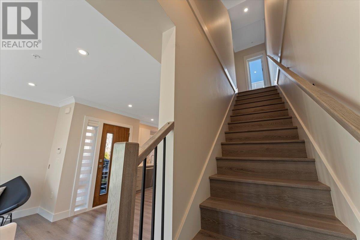 Listing Picture 21 of 39 : 1478 W 67TH AVENUE, Vancouver / 溫哥華 - 魯藝地產 Yvonne Lu Group - MLS Medallion Club Member