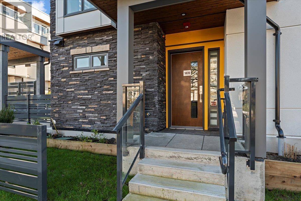 Listing Picture 4 of 39 : 1478 W 67TH AVENUE, Vancouver / 溫哥華 - 魯藝地產 Yvonne Lu Group - MLS Medallion Club Member