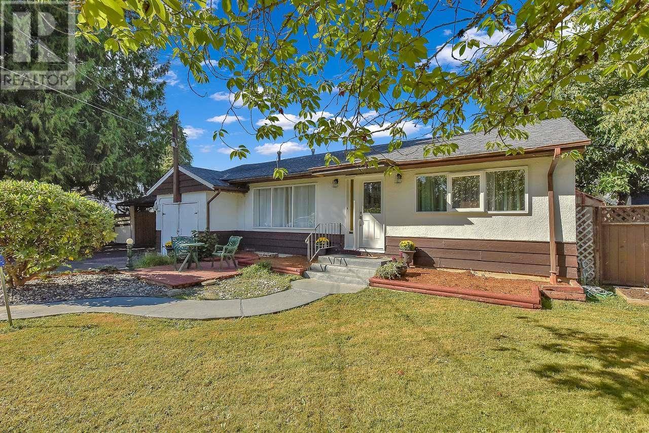 23021 117 Avenue, Maple Ridge, British Columbia  V2X 2K3 - Photo 1 - R2960242