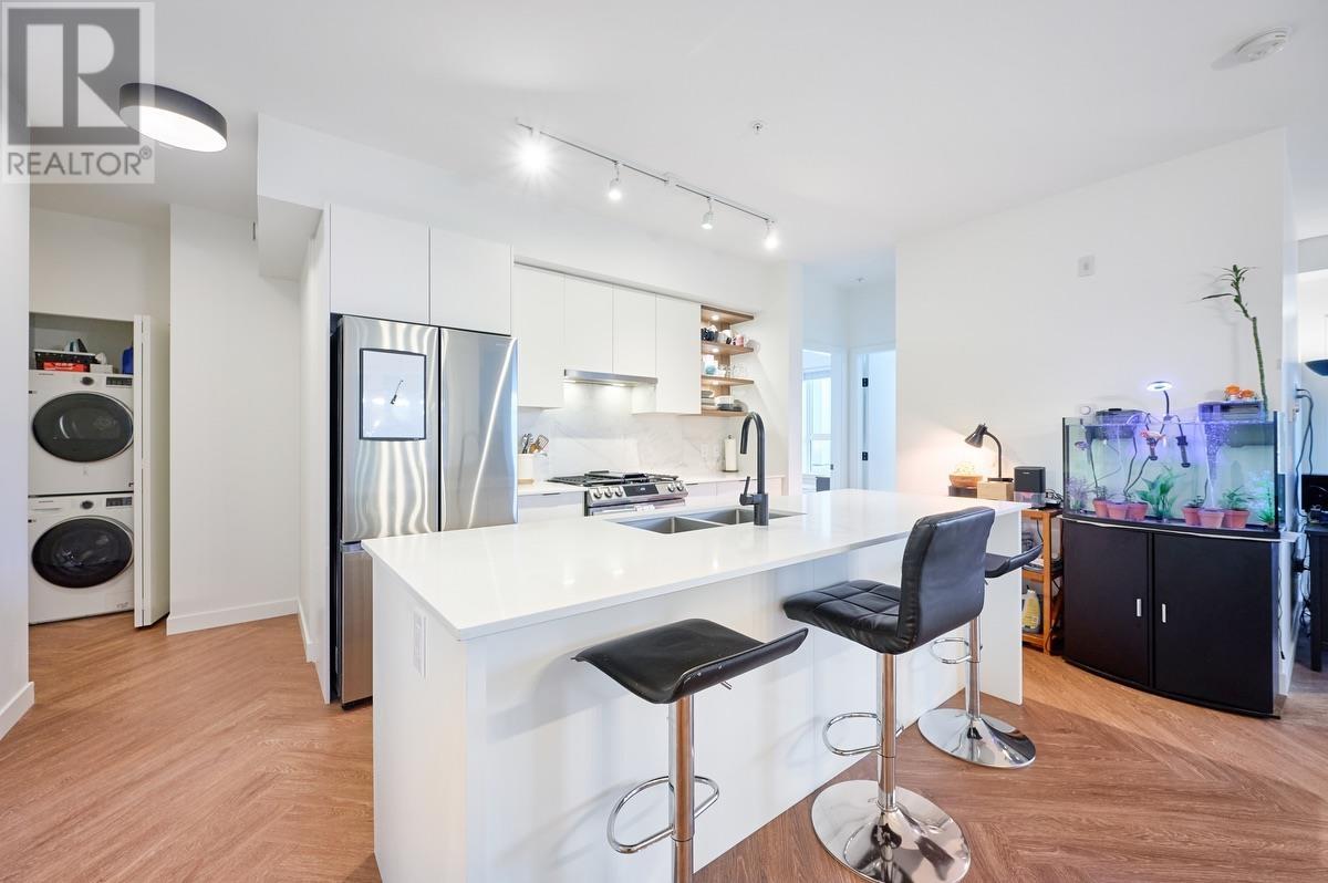 Property at 318 3229 ST JOHNS STREET image 2