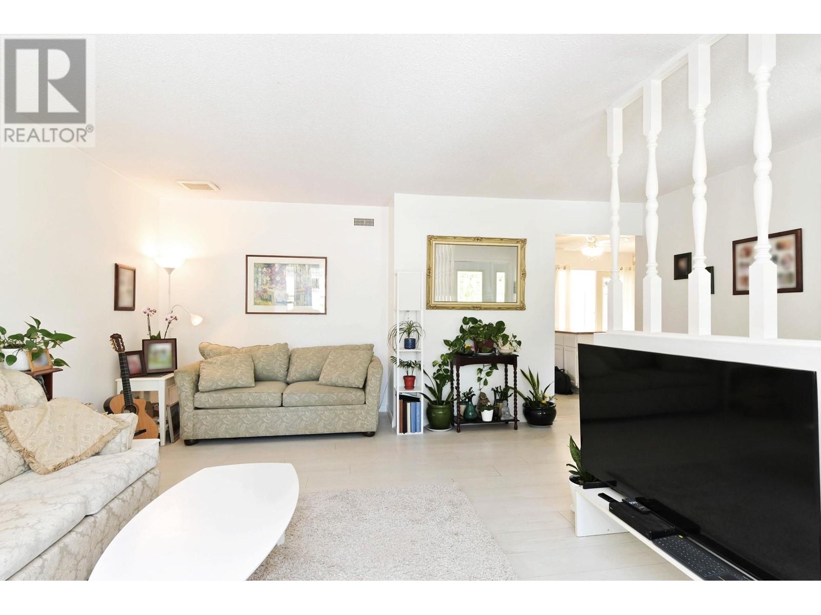 24922 121 Avenue, Maple Ridge, British Columbia  V4R 2A5 - Photo 5 - R2960258