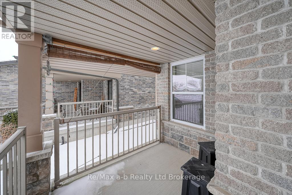 885 Ridgewood Drive, Woodstock, Ontario  N4T 0E5 - Photo 4 - X11942197