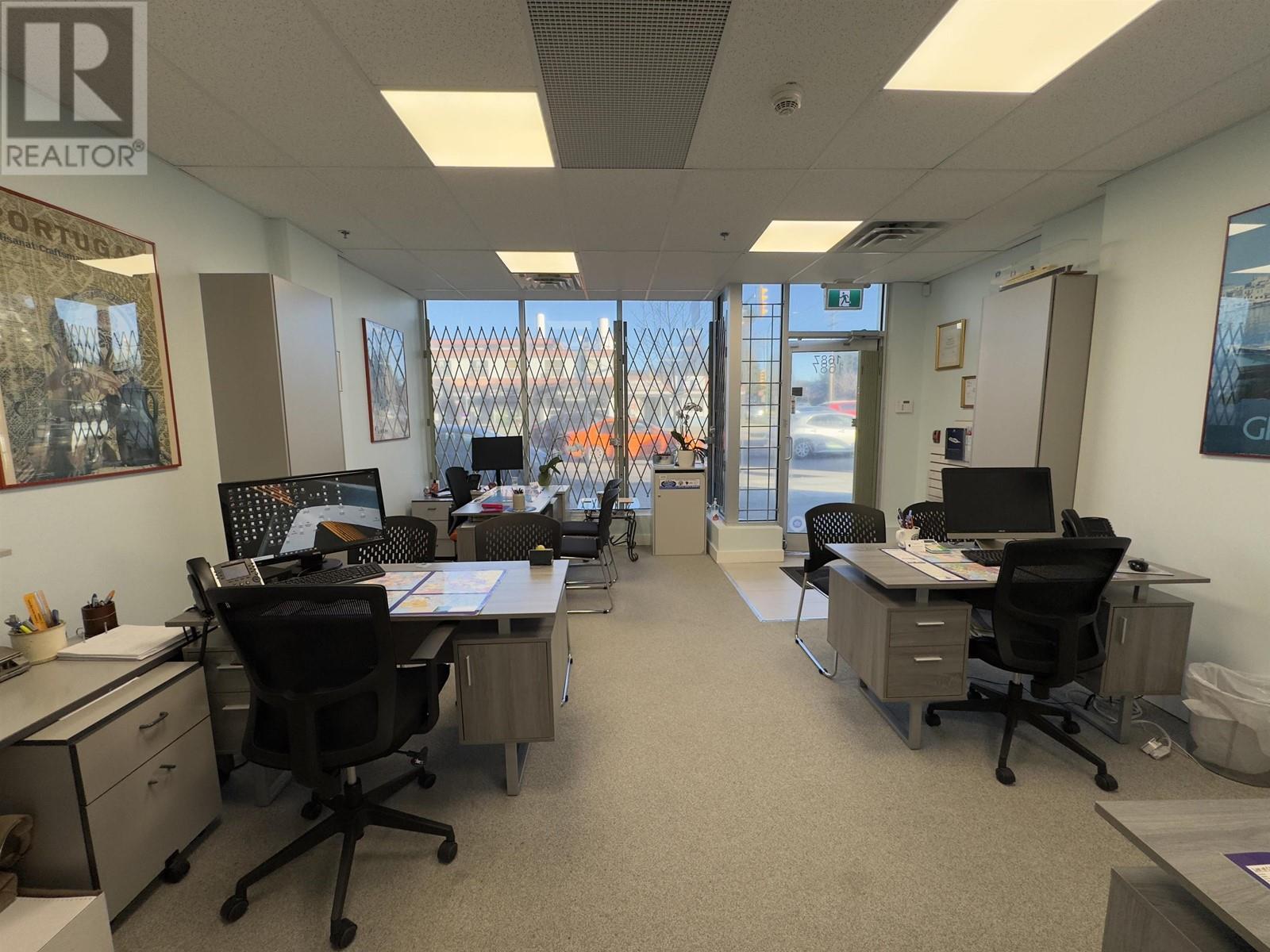 Listing Picture 6 of 11 : 1687 RENFREW STREET, Vancouver / 溫哥華 - 魯藝地產 Yvonne Lu Group - MLS Medallion Club Member