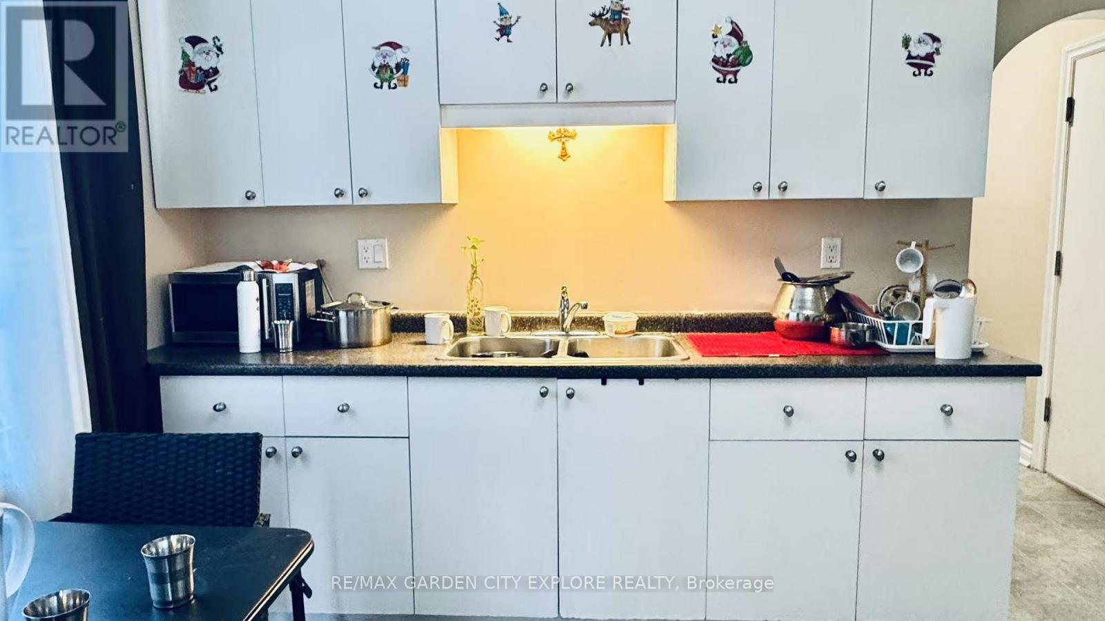 Property at 6296 ORCHARD AVENUE image 4