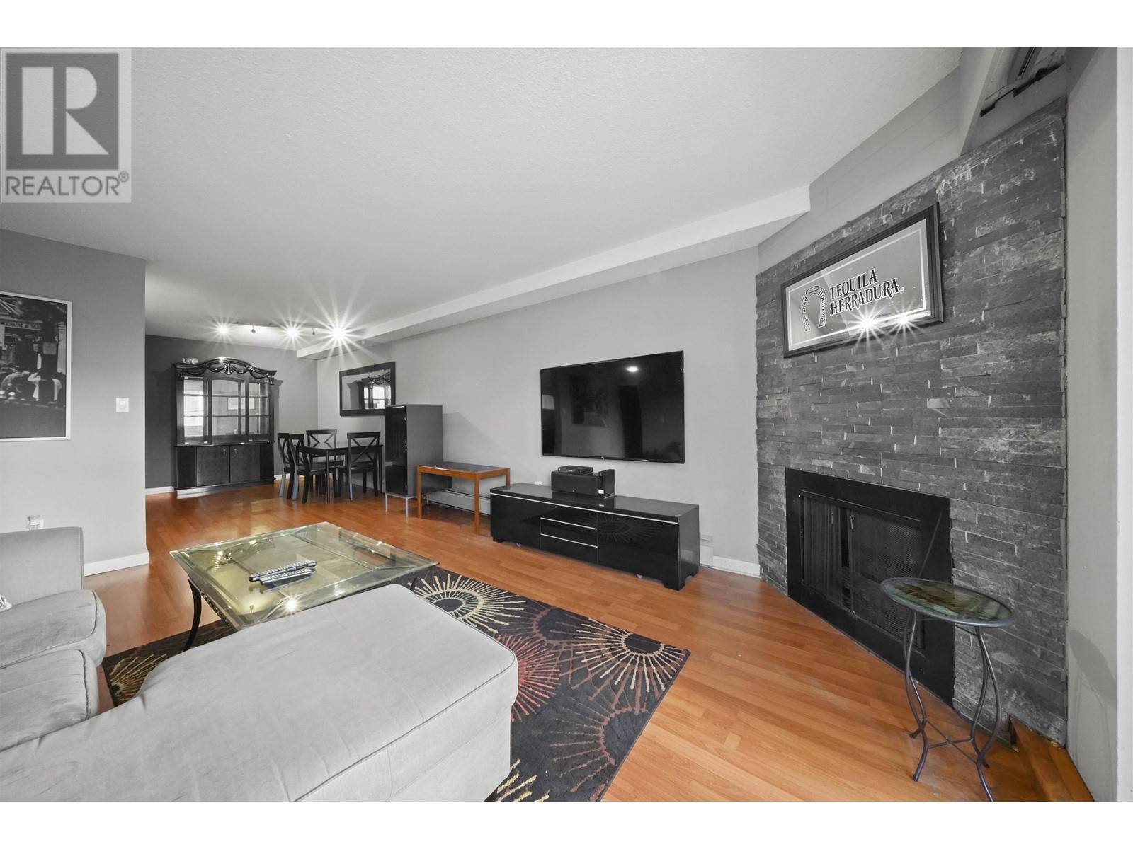 Property at 109 341 W 3RD STREET image 5