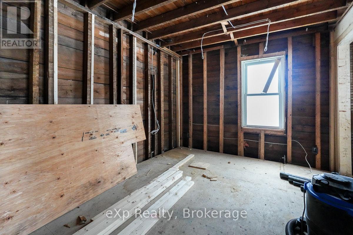 136 Breadalbane Street S, Saugeen Shores, Ontario  N0H 2L0 - Photo 15 - X11942233