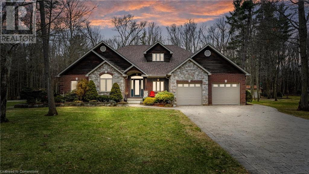 53 WOODLAND Drive, Pine Grove, Ontario