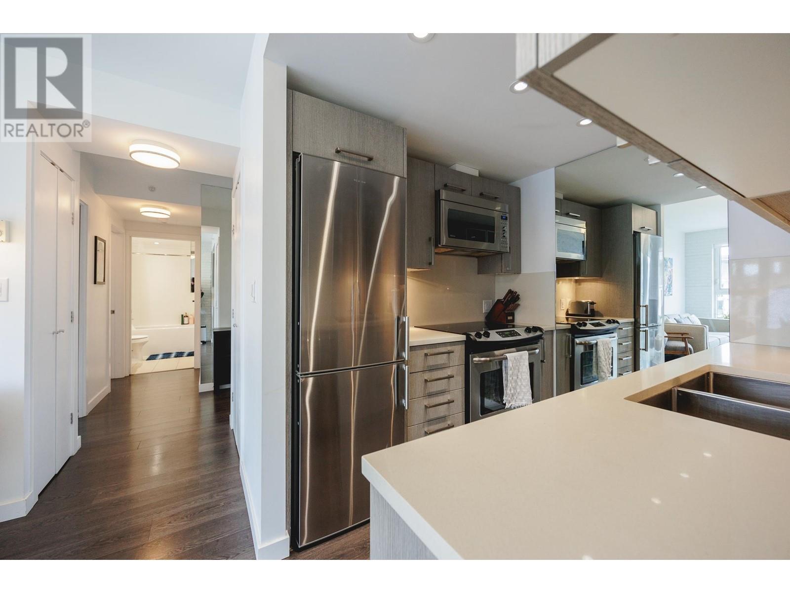 Listing Picture 7 of 40 : 1204 983 E HASTINGS STREET, Vancouver / 溫哥華 - 魯藝地產 Yvonne Lu Group - MLS Medallion Club Member