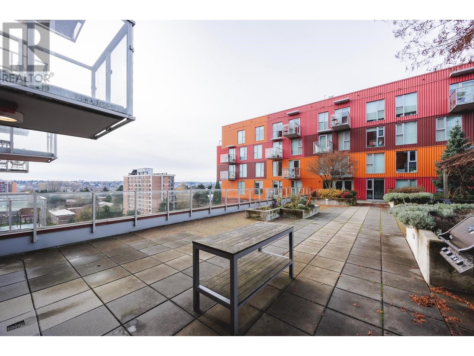 Listing Picture 30 of 40 : 1204 983 E HASTINGS STREET, Vancouver / 溫哥華 - 魯藝地產 Yvonne Lu Group - MLS Medallion Club Member