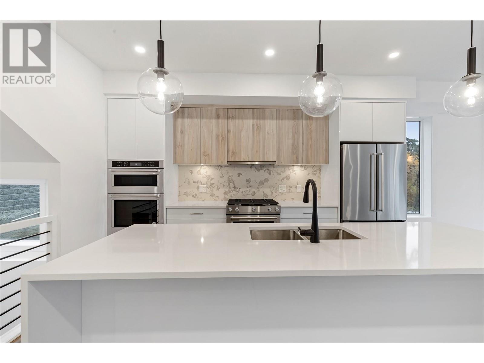 Property at 2735 SHANNON LAKE Road Unit# 401 Lot# 32 image 3