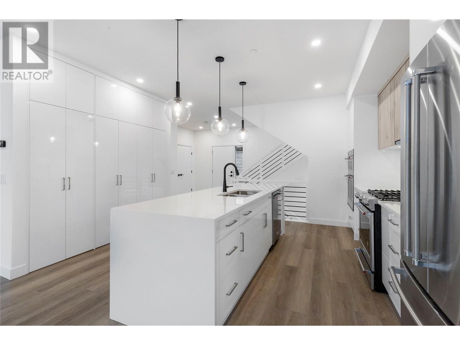 Property at 2735 SHANNON LAKE Road Unit# 401 Lot# 32 image 5