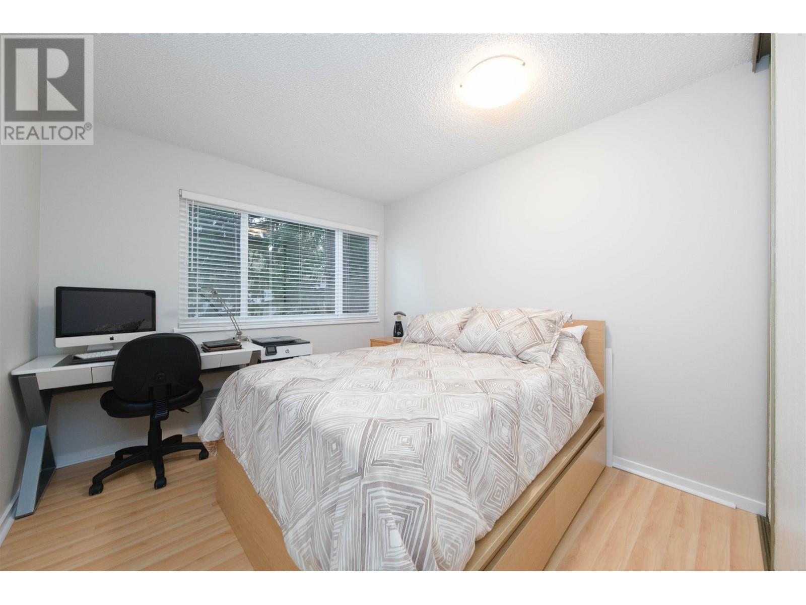 Listing Picture 18 of 37 : 45 3150 E 58TH AVENUE, Vancouver / 溫哥華 - 魯藝地產 Yvonne Lu Group - MLS Medallion Club Member