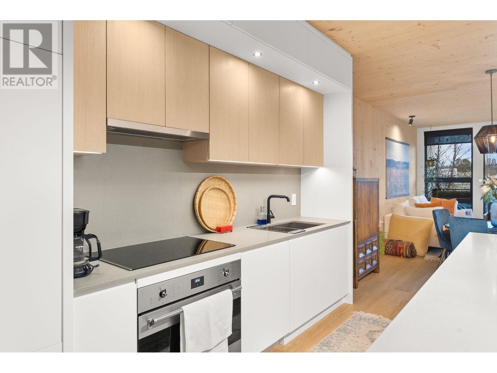 127 310 Salter Street, New Westminster, British Columbia  V3M 0N7 - Photo 11 - R2960336
