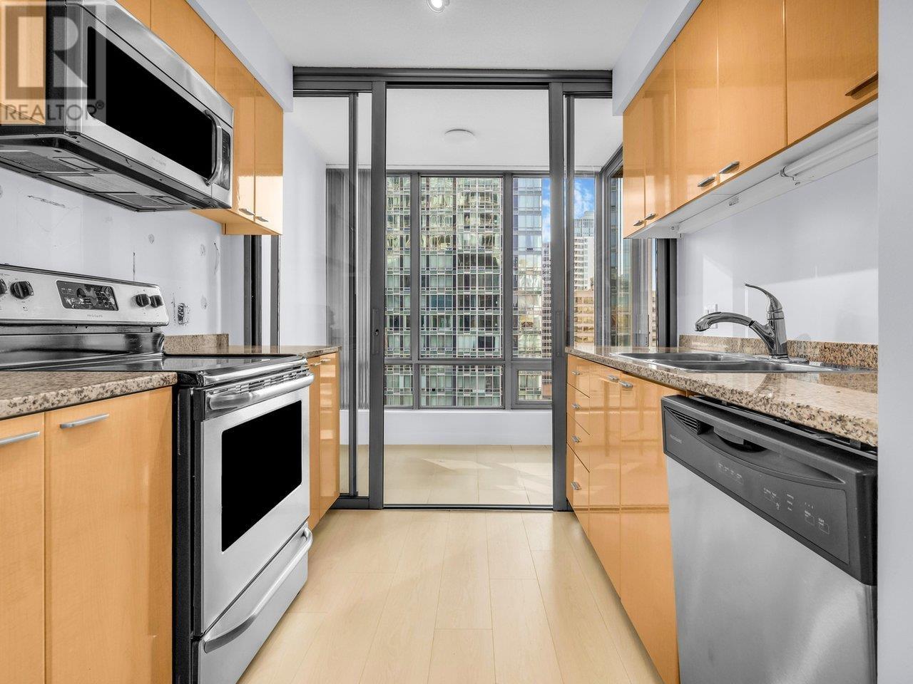 1906 1288 W Georgia Street, Vancouver, British Columbia  V6E 4R3 - Photo 2 - R2960293