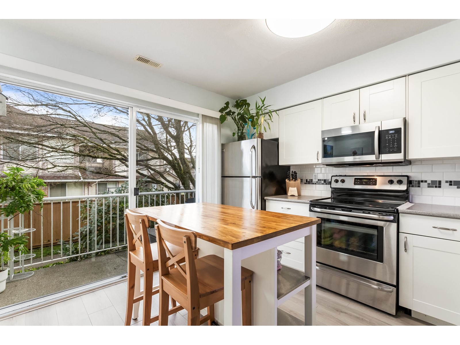 Property at 6 13713 72A AVENUE image 3