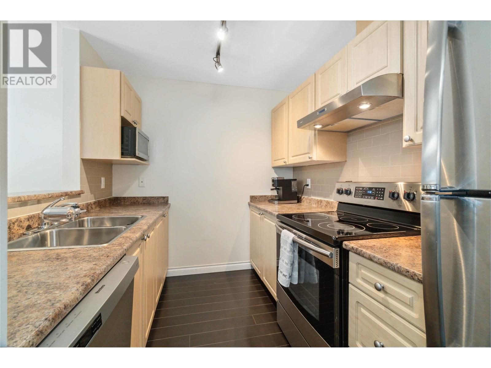 206 99 Begin Street, Coquitlam, British Columbia V3K 6R5 - Photo 9 - R2960187