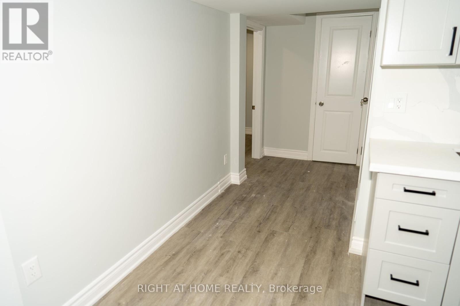 32 Conlins Road E, Toronto, Ontario  M1C 1C3 - Photo 2 - E11942445