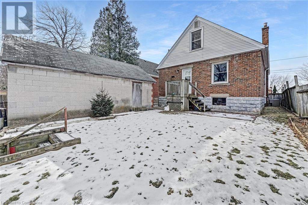 237 East 19th Street, Hamilton, Ontario  L9A 4S4 - Photo 30 - 40692199