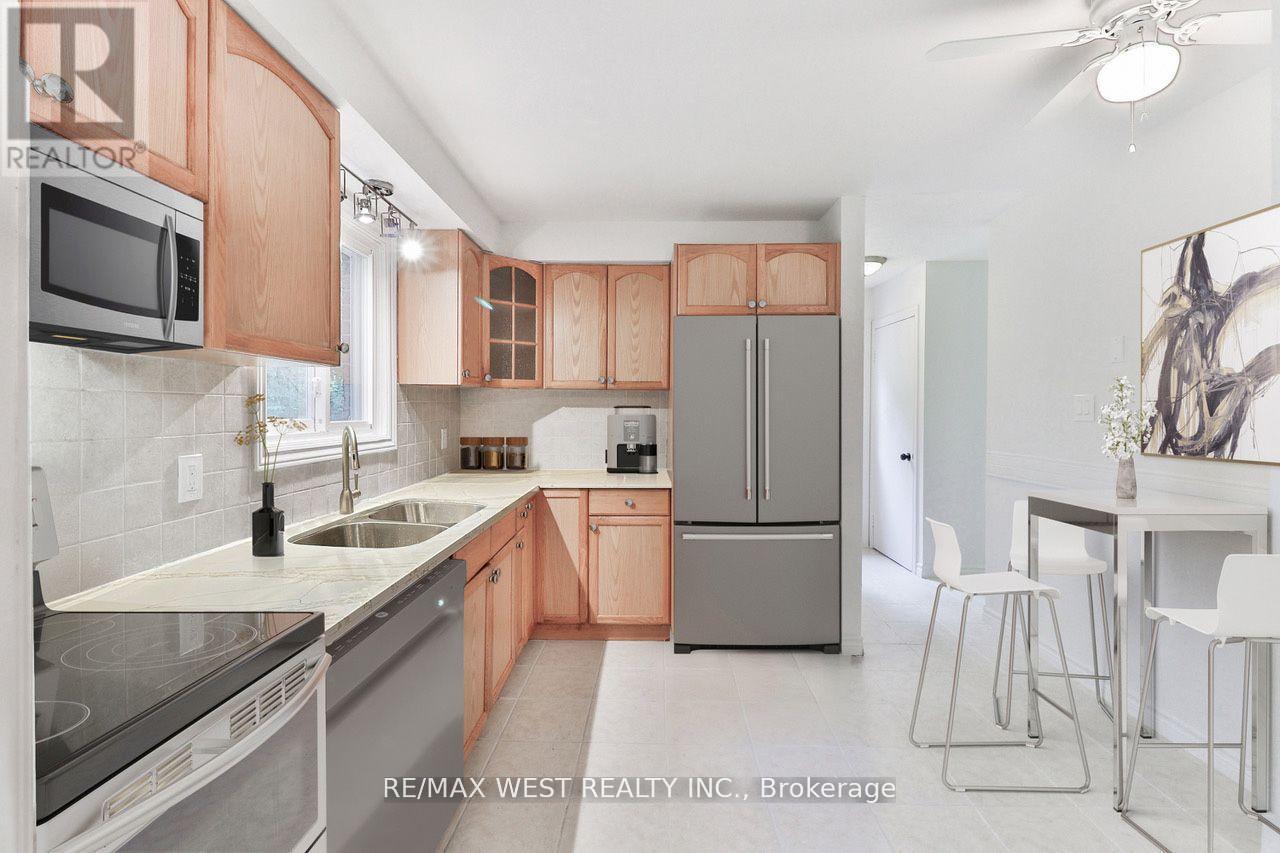 Property at 83 THE BOULEVARD image 4