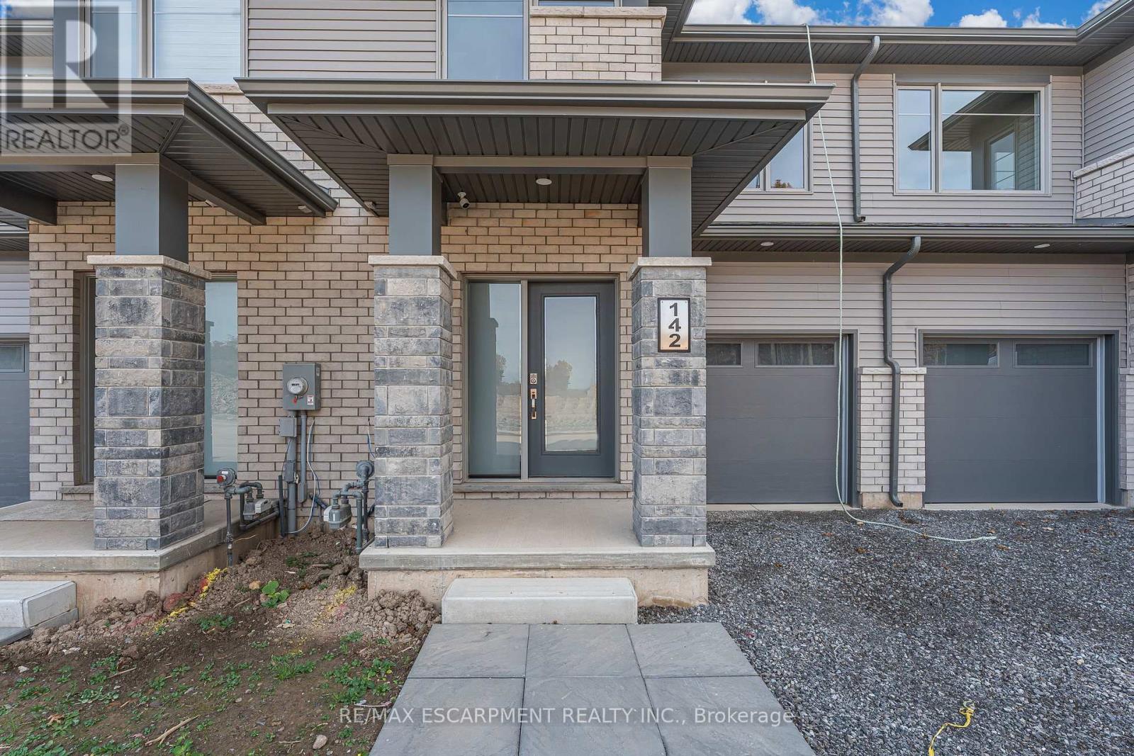 Property at 142 WILLSON DRIVE image 3