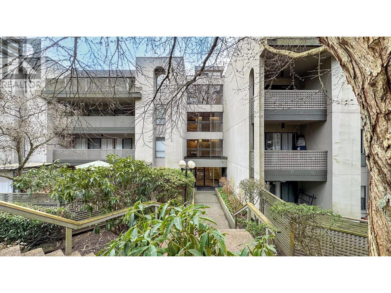 108 1955 Woodway Place, Burnaby, British Columbia  V5B 4S5 - Photo 18 - R2960350