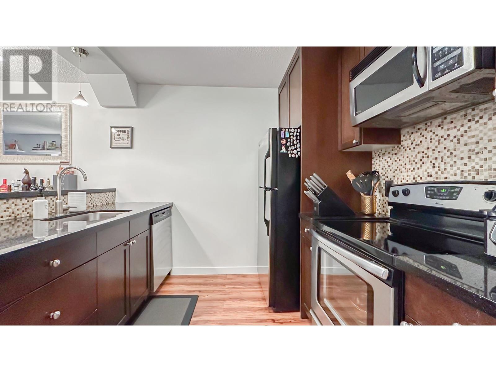Property at 108 1955 WOODWAY PLACE image 5