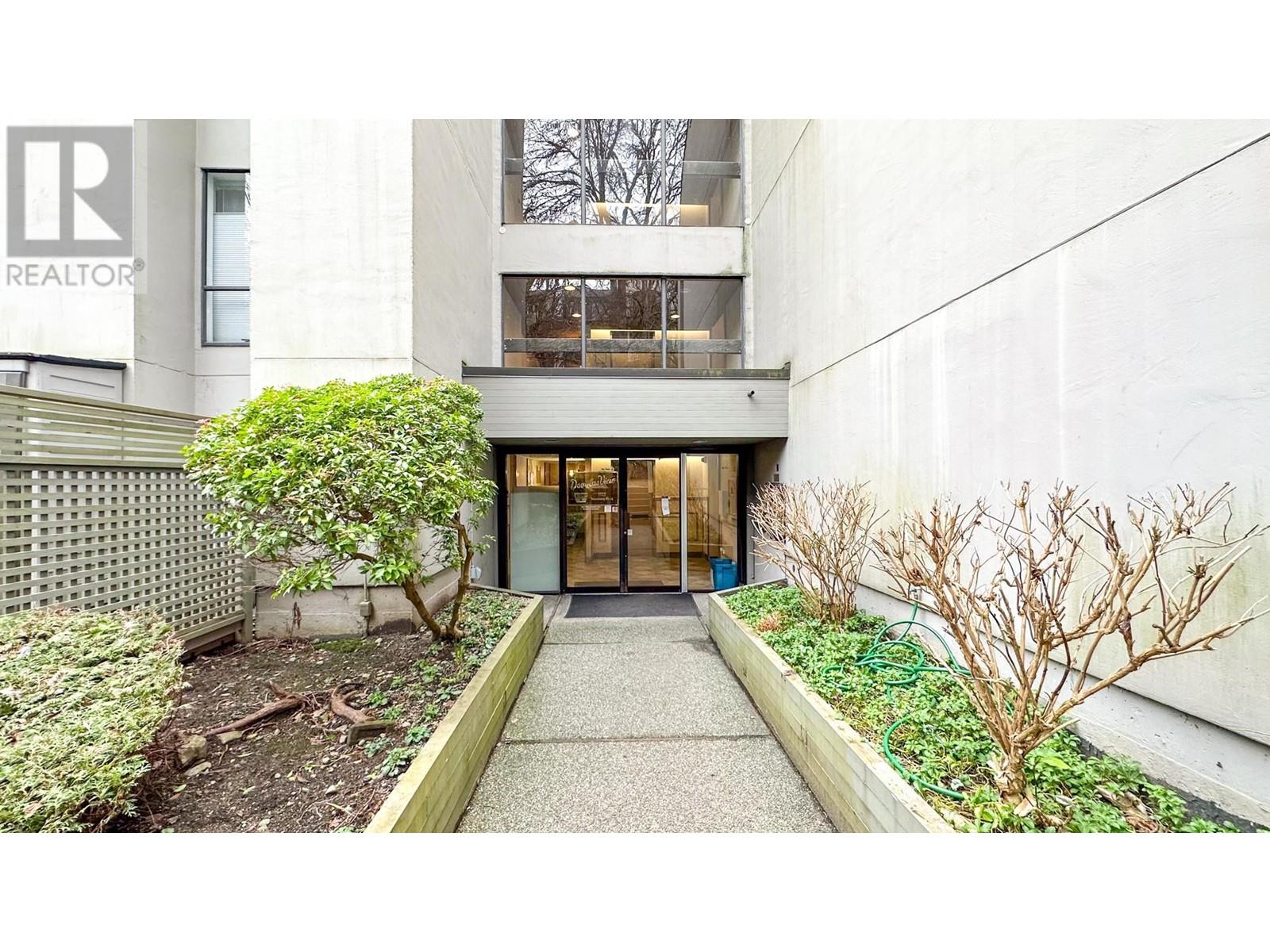 108 1955 Woodway Place, Burnaby, British Columbia  V5B 4S5 - Photo 19 - R2960350