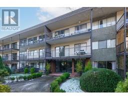 106 155 E 5TH STREET, North Vancouver, British Columbia