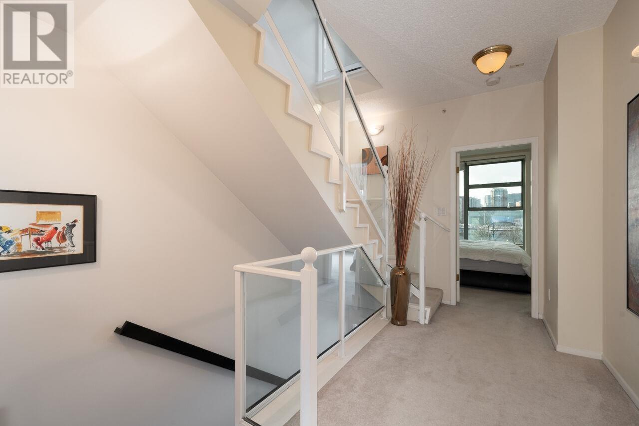 Listing Picture 17 of 40 : 11 1182 QUEBEC STREET, Vancouver / 溫哥華 - 魯藝地產 Yvonne Lu Group - MLS Medallion Club Member