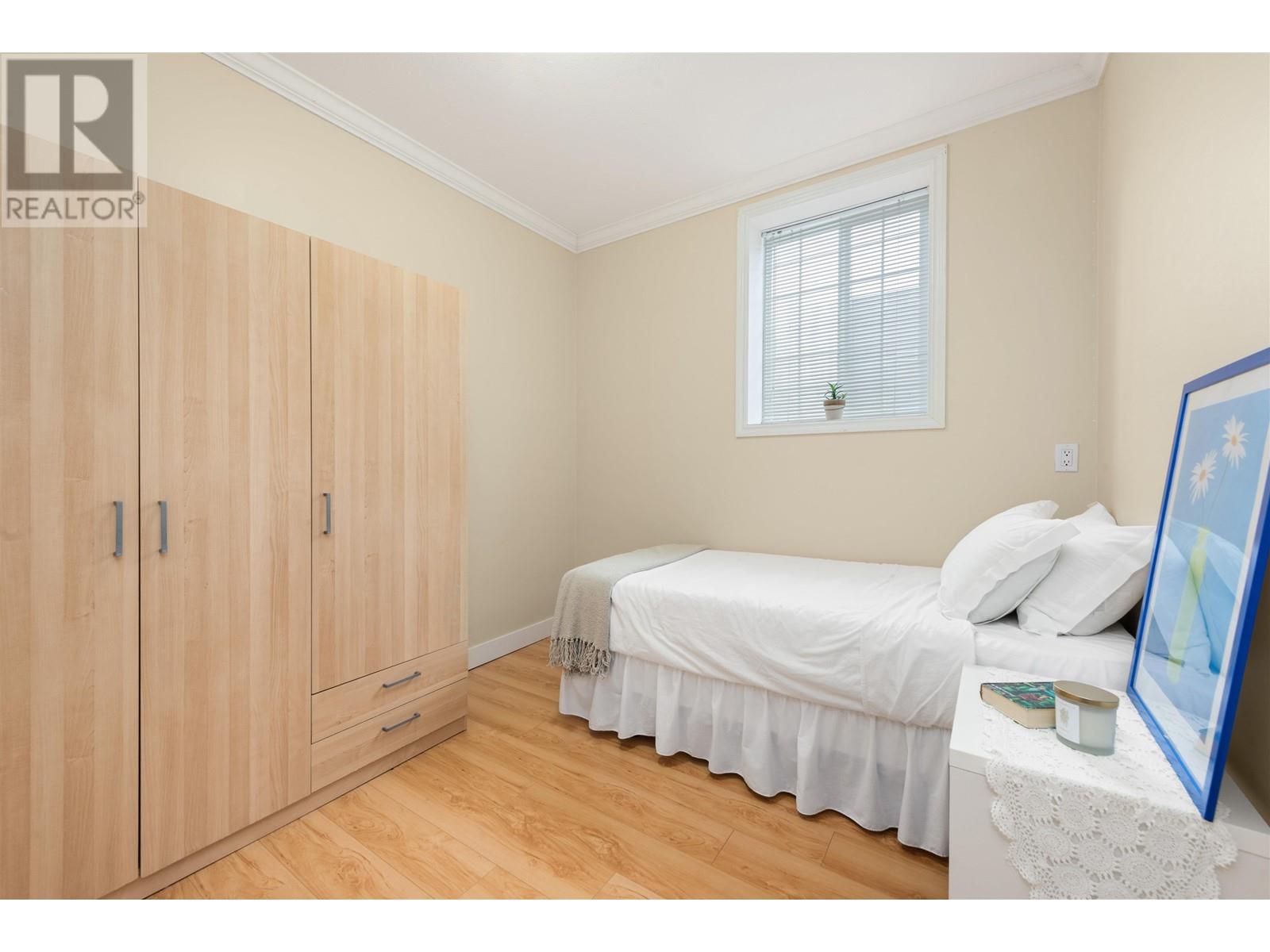 5966 Ewart Street, Burnaby, British Columbia V5J 2X2 - Photo 28 - R2960426