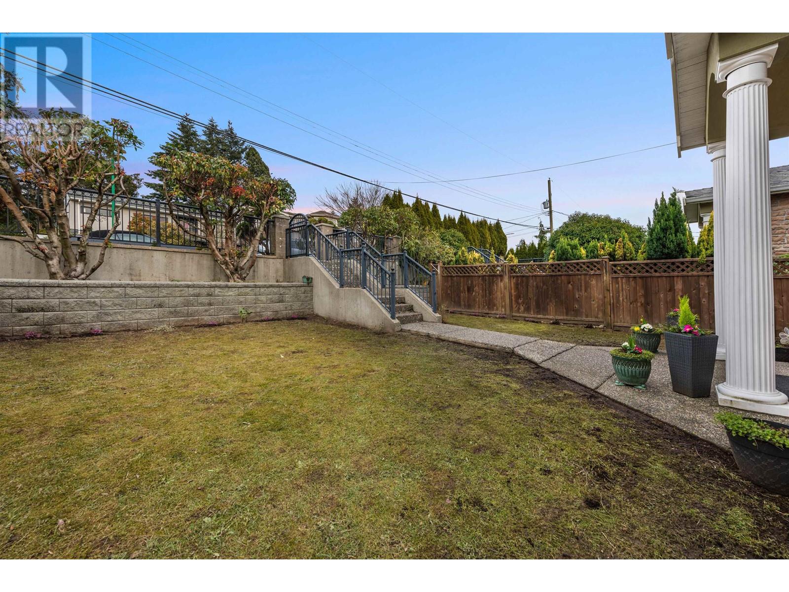 5966 Ewart Street, Burnaby, British Columbia V5J 2X2 - Photo 36 - R2960426