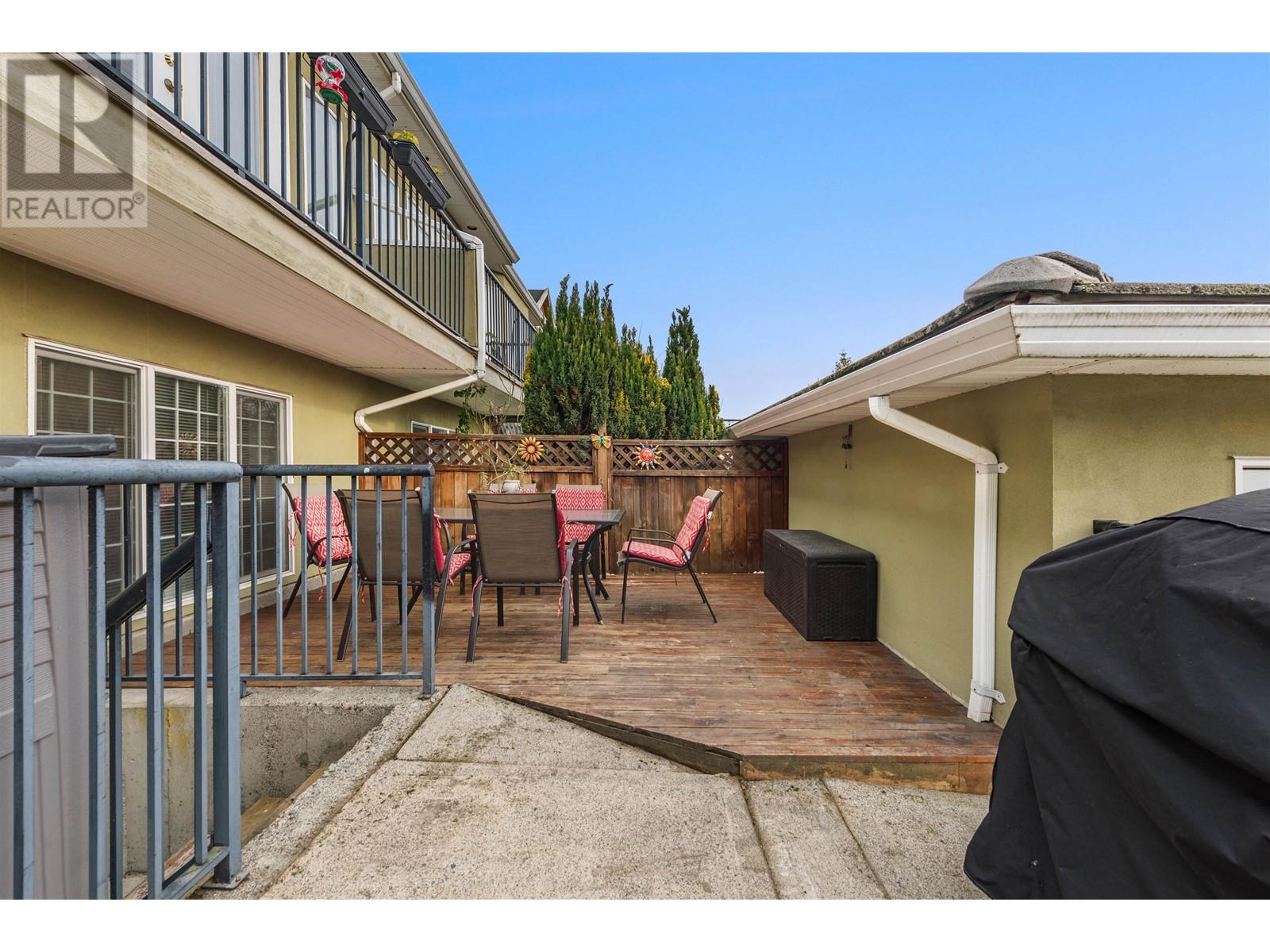 5966 Ewart Street, Burnaby, British Columbia V5J 2X2 - Photo 38 - R2960426