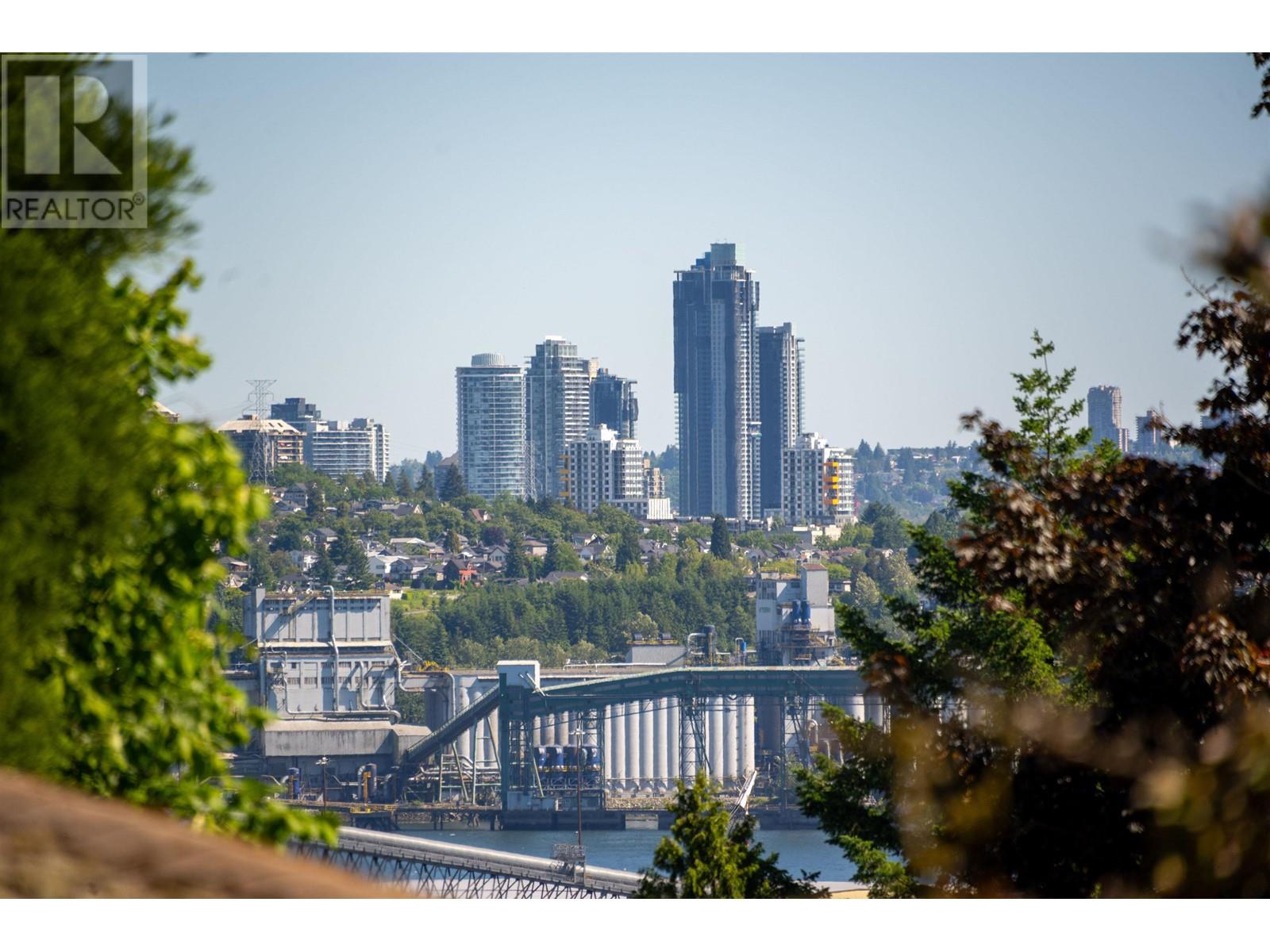 823 Calverhall Street, North Vancouver, British Columbia  V7L 1X8 - Photo 3 - R2960369