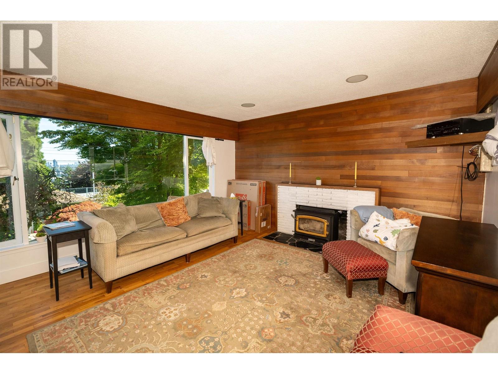 823 Calverhall Street, North Vancouver, British Columbia  V7L 1X8 - Photo 7 - R2960369