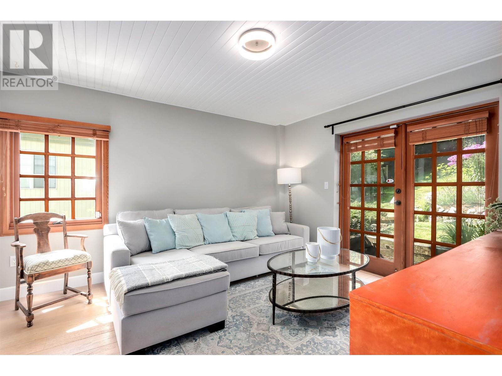 2507 Caledonia Avenue, North Vancouver, British Columbia  V7G 1T8 - Photo 15 - R2960371